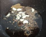 A picture of step 2 of Shahi paneer.
