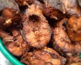 A picture of step 4 of Suaced Fried Fish.