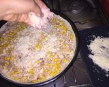 Foto del paso 3 de la receta: Tarta de pollo 🍗 con choclo, jamón y queso 🧀!!😋