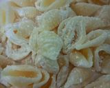 A picture of step 1 of Chocolate pasta nest.