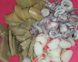 Foto langkah ke 2 dari resep Mietiaw goreng seefood.