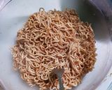 Foto langkah ke 4 dari resep Mie Goreng Bakso.