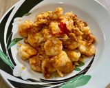 Foto langkah ke 5 dari resep Udang Goreng Saus Telur Asin.
