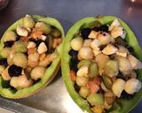 Une image de l'étape 10 de Salade de fruits (melon vert,prunes d ante,mûres,ananas et banane).