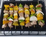 Foto del paso 5 de la receta: Souvlaki (Brochettes de cerdo)