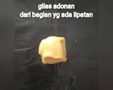 Foto langkah ke 5 dari resep Bolen pisang coklat keju (takaran sendok).