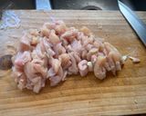 Foto del paso 2 de la receta: Strogonoff de pollo con timbal de arroz