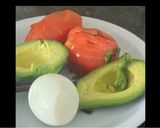 Foto del paso 2 de la receta: Costeletas de Vaca con Palta, Huevo Duro y Tomate