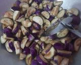 Foto langkah ke 3 dari resep Cah terong bulat ungu ebi.