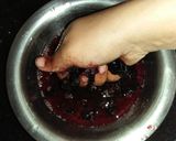 A picture of step 2 of Pulpy Grape Shot.