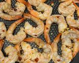 A picture of step 2 of Garlic Shrimp Pasta.