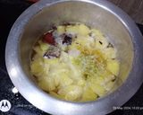 A picture of step 2 of Pineapple core syrup.