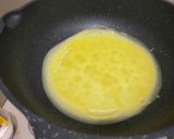Foto langkah ke 5 dari resep Egg Roll Tahu Udang.