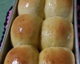 Foto langkah ke 5 dari resep Roti Sobek Eggless.