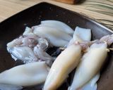 Foto langkah ke 2 dari resep Gulai cumi bunting telur puyuh.