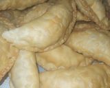 गुजिया (Gujiya recipe in Hindi) रेसिपी चरण 4 फोटो