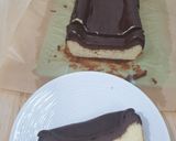 Foto langkah ke 7 dari resep Basque Burnt Chocolate Cheese Cake.