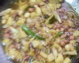 A picture of step 3 of Kanda Poha.