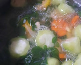 Foto langkah ke 4 dari resep Sayur Daun Kelor.