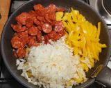 Une image de l'étape 4 de Œuf au plat pomme de terre chorizo.