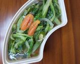 Foto langkah ke 5 dari resep Tumis Selada.