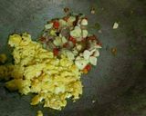 Foto langkah ke 1 dari resep Nasi Goreng Kampung.