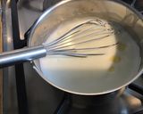 Une image de l'étape 3 de Sauce au gorgonzola.