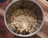 ઈન્સ્ટન્ટ ઠંડાઈ પાઉડર (Instsant Thandai Powder Recipe In Gujarati) રેસીપી સ્ટેપ1ફોટો