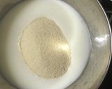 A picture of step 2 of Bread rava toast.