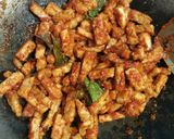 Foto langkah ke 5 dari resep Tempe orek pedas asem manis.