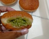 Foto langkah ke 7 dari resep Dubai Chocolate Bomboloni.