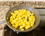 Foto del paso 3 de la receta: Flan con manzana caramelizada