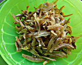 Foto langkah ke 2 dari resep Tumis Teri Bawang.