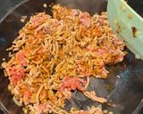 A picture of step 2 of Japanese-style dry keema curry.