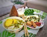 Foto langkah ke 4 dari resep Sayur Asem + Nasi Bakar Teri.