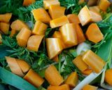 Une image de l'étape 2 de Soupe avec fanes de carottes au Cook Expert.