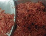 A picture of step 2 of Carrot halwa with milk recipe.