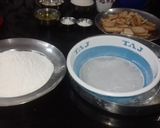 Eggless biscuit cup cake रेसिपी चरण 1 फोटो