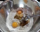 Foto del paso 3 de la receta: Torta de manzana en sartén