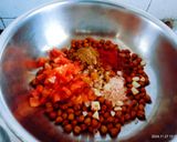 A picture of step 2 of Healthy tasty Brown chickpea chat.
