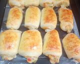 A picture of step 2 of Mini cheesy bread roll.