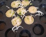Foto langkah ke 3 dari resep Takoyaki lembut.