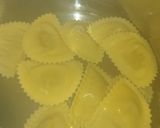 Foto del paso 4 de la receta: Pasta de setas con salsa de solomillo de pollo y grana Padano