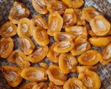Foto del paso 2 de la receta: Nísperos a la canela 🧡 Níspero, una joyita de primavera en receta saludable y km cero 🧡
