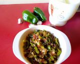 A picture of step 3 of Green capsicum sauce.