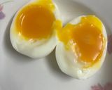Hình bước làm 4 của món Cách luộc trứng lòng đào chuẩn