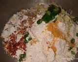 গার্লিক পরাঠা(Garlic Paratha recipe in bengali) রেসিপির ধাপ 2 ছবি