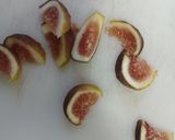 รูปขั้นตอนการทำที่ 1 ของ Fig honey yogurt โยเกิร์ตฟิกน้ำผึ้ง