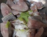A picture of step 1 of Fried Fish.