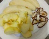A picture of step 1 of Dates Apple Bananas Milkshake.